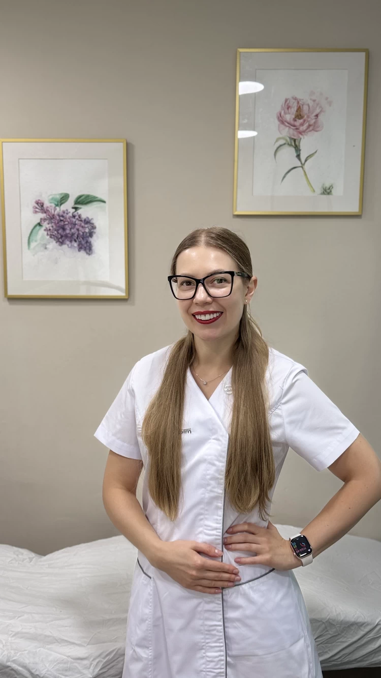 специалист косметолог